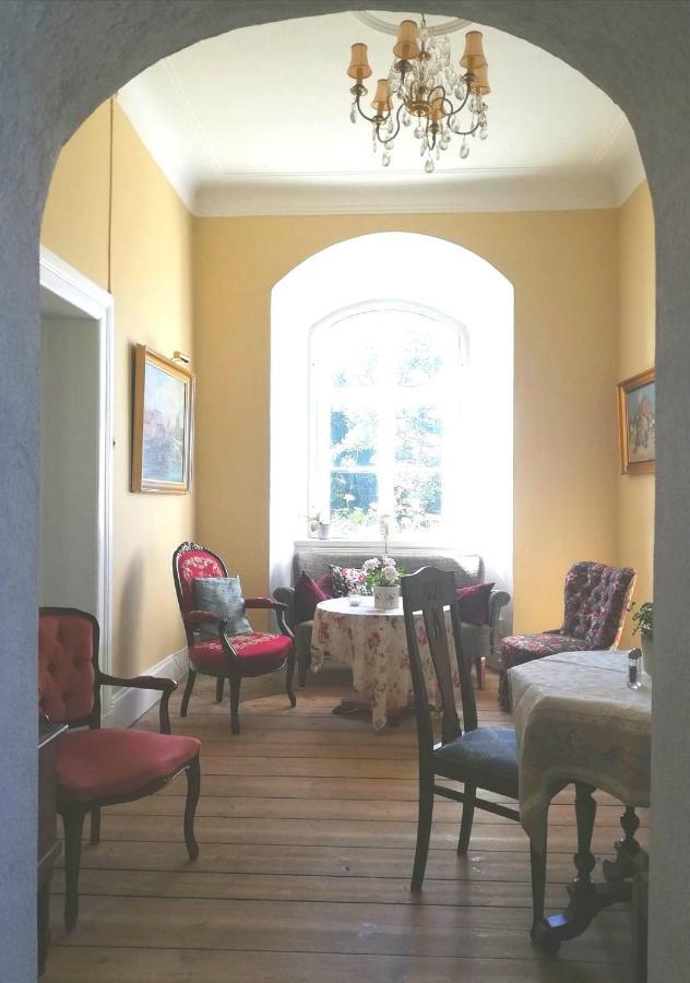 Boerstorp Slott Bed & Breakfast Lugnas ภายนอก รูปภาพ