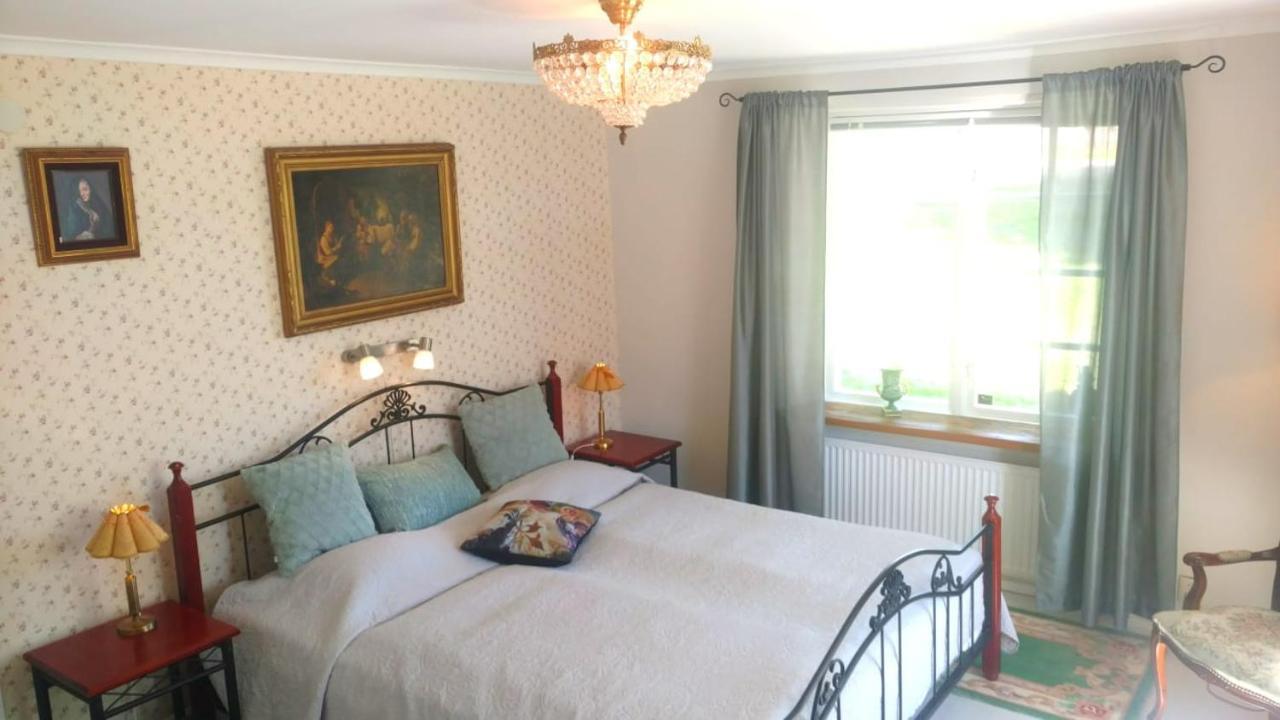 Boerstorp Slott Bed & Breakfast Lugnas ภายนอก รูปภาพ